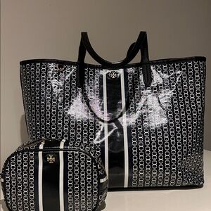 Tory Burch Authentic Stylish Black and White Tote Bag Set